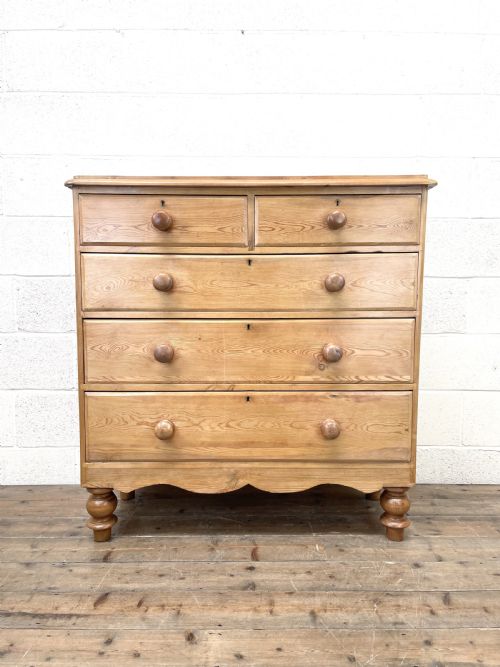 fig 1. Large Antique Pine Chest of Drawers