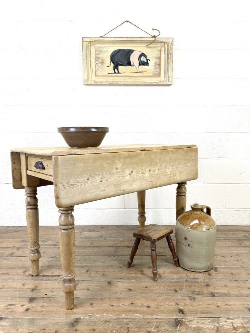 fig 1. Antique Victorian Pine Drop Leaf Table
