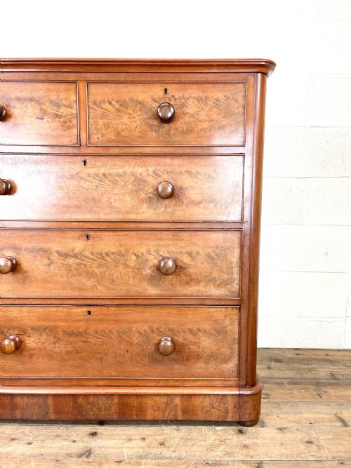 fig 1. Antique Victorian Mahogany Chest of Drawers
