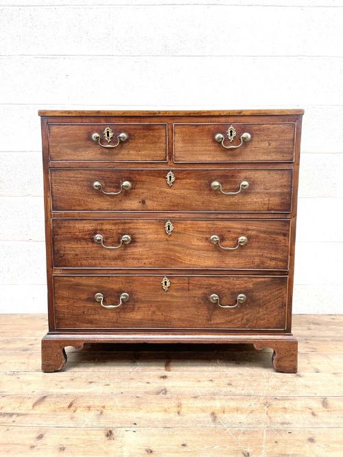 fig 2. Antique Georgian Mahogany Chest of Drawers