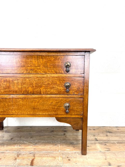 fig 1. Early 20th Century Antique Oak Chest of Drawers