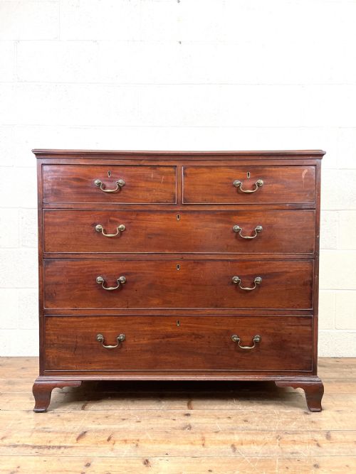 fig 1. Large Georgian Mahogany Chest of Drawers