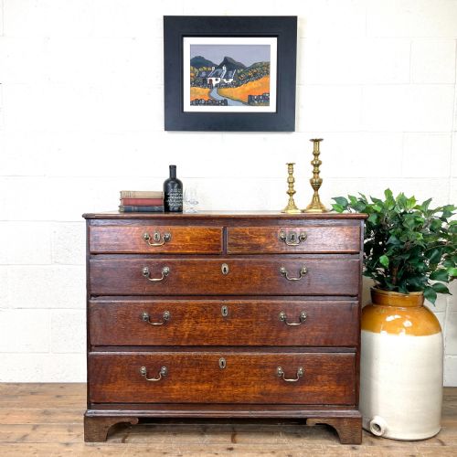 fig 1. Antique Georgian Oak Chest of Drawers