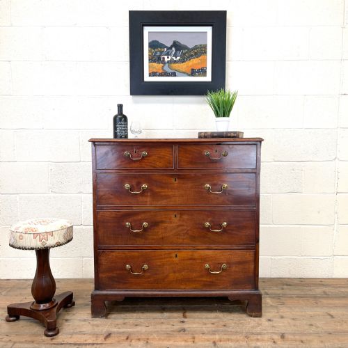 fig 1. Antique Georgian Mahogany Chest of Drawers