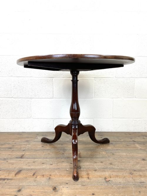 fig 1. Antique Georgian Mahogany Tripod Table