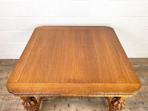 fig 1. Antique Oak Draw Leaf Dining Table