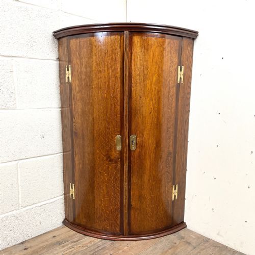 Georgian Oak Bow Front Corner Cupboard
