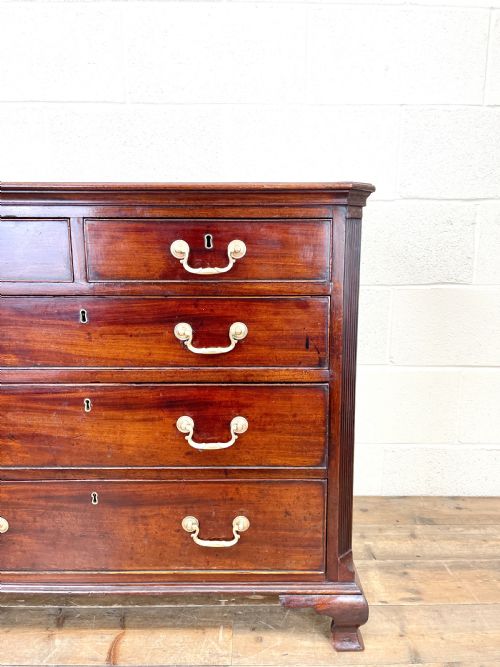 fig 2. Georgian Mahogany Chest of Drawers