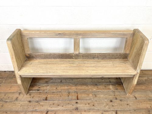 fig 2. Rustic Oak Bench with Open Back