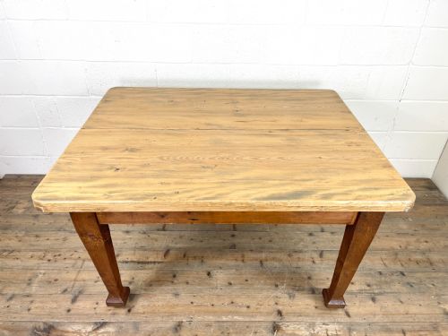 fig 1. Victorian Pine Kitchen Table