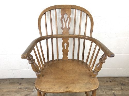 fig 1. Antique Beech and Elm Windsor Armchair