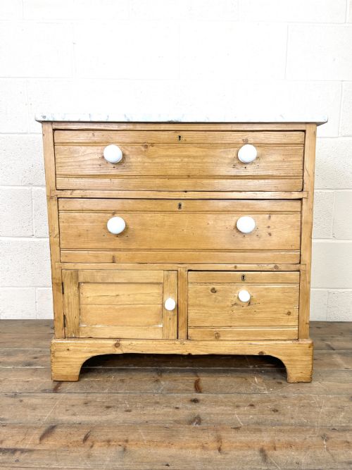 Antique Pine Chest of Drawers