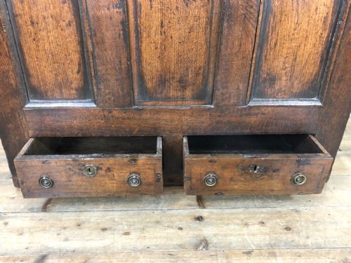 fig 2. 18TH CENTURY ANTIQUE WELSH OAK MULE CHEST