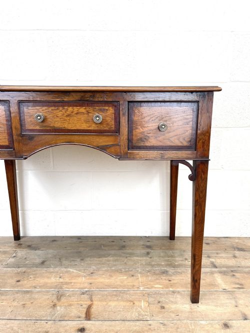 fig 1. OAK AND MAHOGANY REPRODUCTION LOWBOY