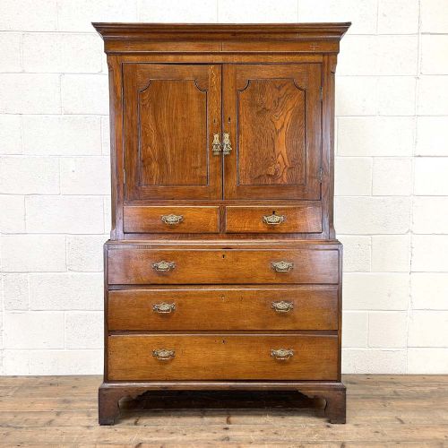 Early 19th Antique Century Welsh Oak Cupboard