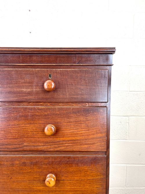 fig 1. Antique Oak Chest of Drawers