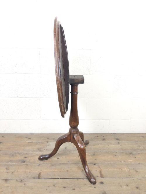 fig 2. ANTIQUE MAHOGANY SNAP TOP TABLE