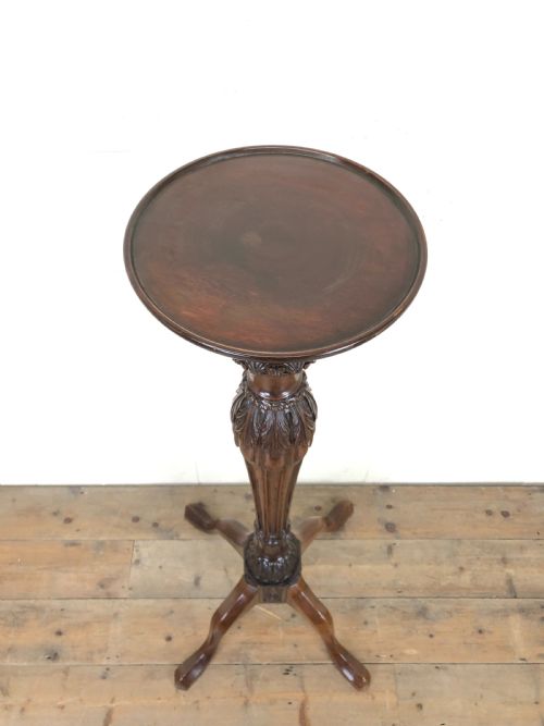 fig 1. ANTIQUE MAHOGANY PLANT STAND