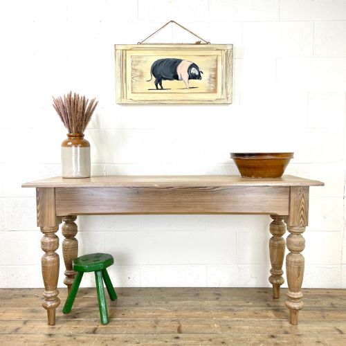 fig 1. Antique Pitch Pine Table 