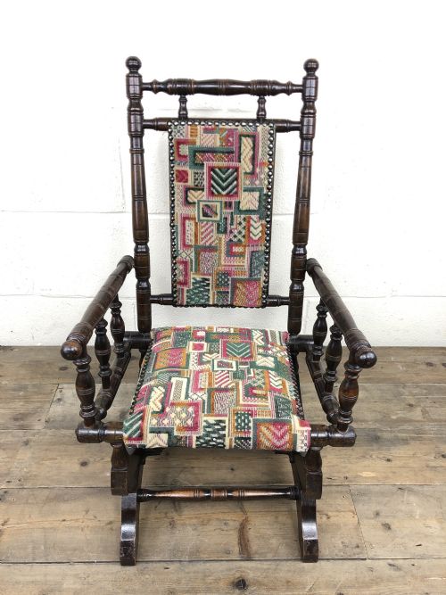 fig 1. ANTIQUE CHILD’S AMERICAN ROCKER ROCKING CHAIR