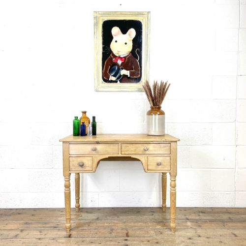 fig 1. Antique Pine Side Table 