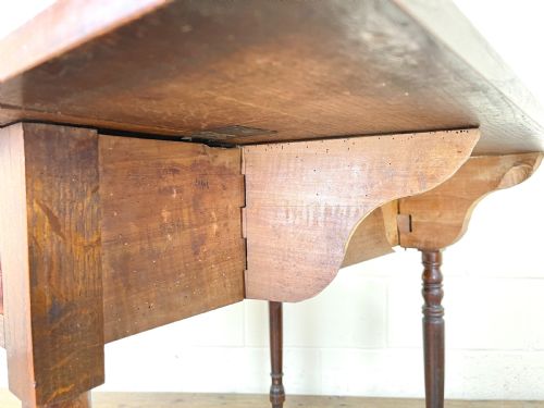 fig 2. Antique Welsh Oak Drop Leaf Pembroke Table
