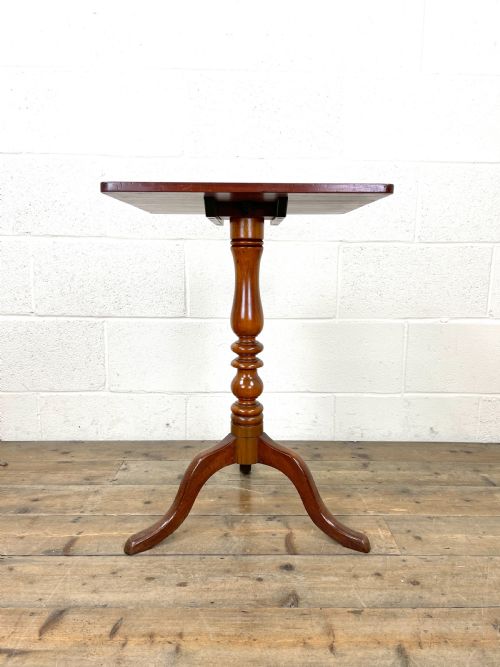 fig 1. Small Antique Mahogany Tilt Top Table