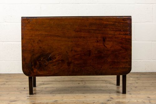 fig 1. Georgian Mahogany Drop Leaf Table