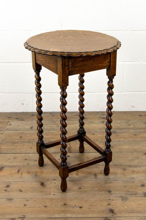 fig 1. Antique Oak Barley Twist Side Table