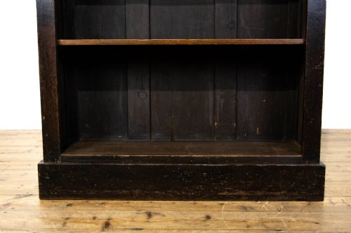 fig 2. Early 20th Century Antique Oak Bookcase