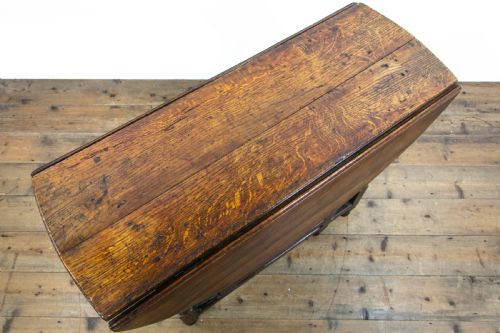 fig 1. Antique Oak Gateleg Table