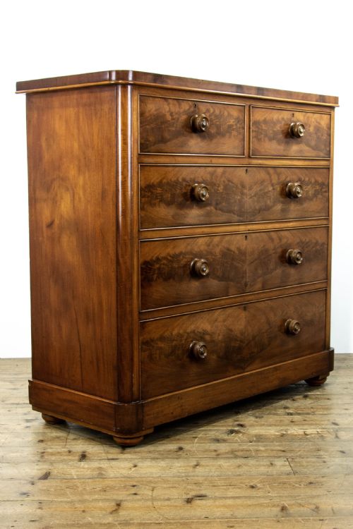 fig 1. Large Victorian Mahogany Chest of Drawers