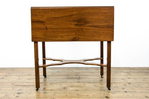 fig 2. Georgian Mahogany Pembroke Table