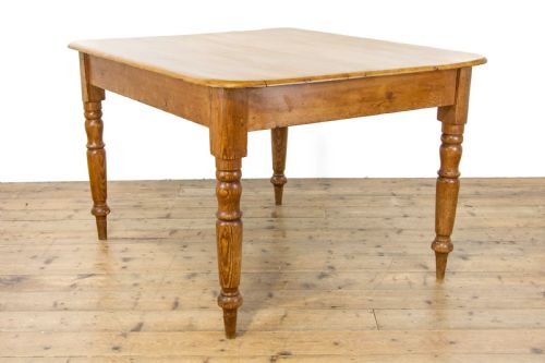 fig 1. Rustic Pine Farmhouse Kitchen Table