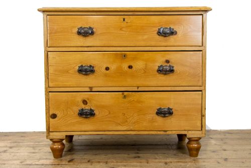 fig 1. Small Antique Pine Chest of Drawers