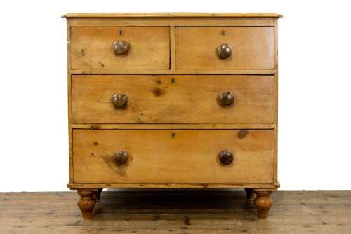fig 1. Small Antique Pine Chest of Drawers