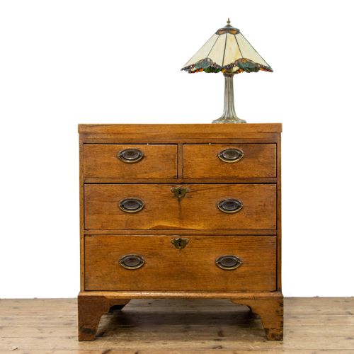 Early Georgian Oak Chest of Drawers