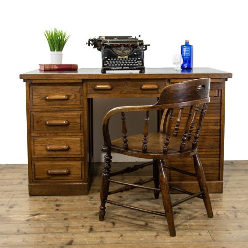fig 1. Antique Oak Kneehole Desk