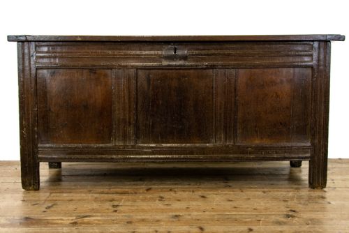 fig 2. Antique 18th Century Oak Coffer