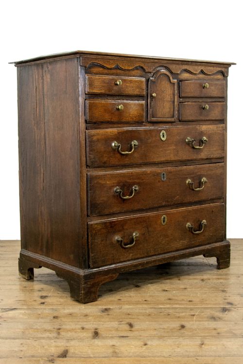 fig 1. Antique Oak Chest of Drawers