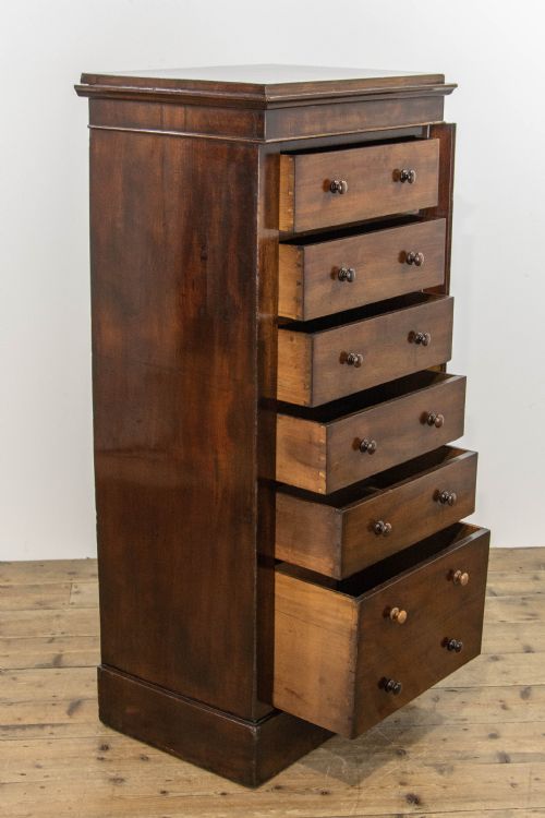 fig 1. Victorian Mahogany Wellington Chest