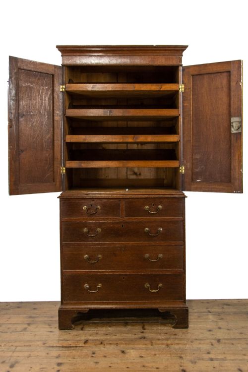 fig 2. Narrow Antique Oak Linen Press Cupboard