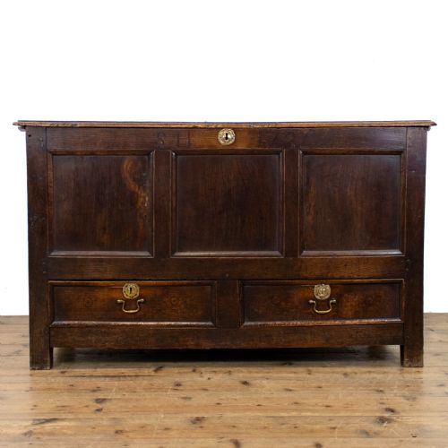 Early 18th Century Oak Mule Chest