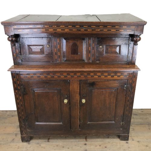 fig 1. ANTIQUE 17TH CENTURY WELSH OAK CWPWRDD DEUDDARN