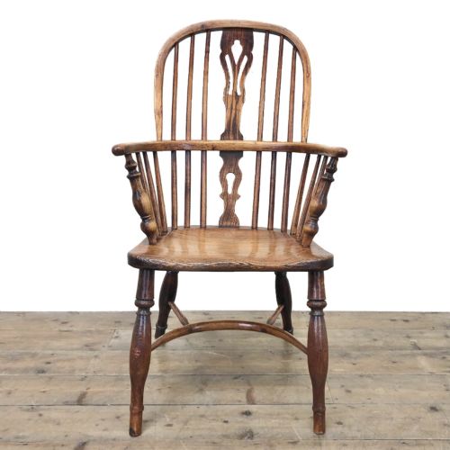 Antique Windsor Armchair in Elm and Ash