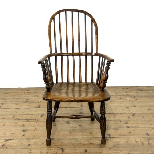 fig 2. 19th Century Oak and Elm Windsor Armchair 