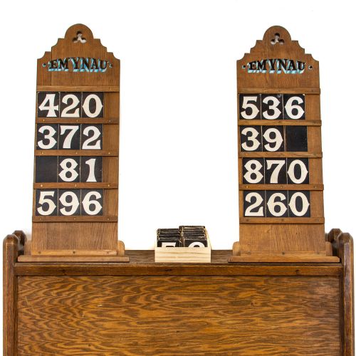 Pair of Oak Hymn Boards with Numbers