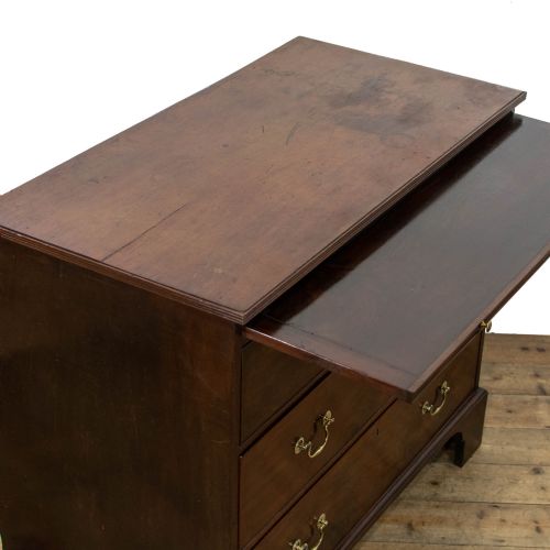 fig 2. Georgian Antique Bachelor's Mahogany Chest of Drawers