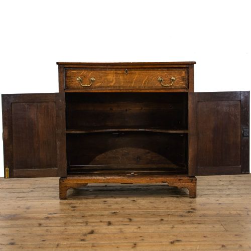 fig 2. George III Antique Oak Cupboard