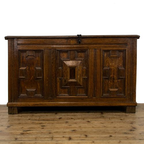 17th Century Antique Oak Coffer